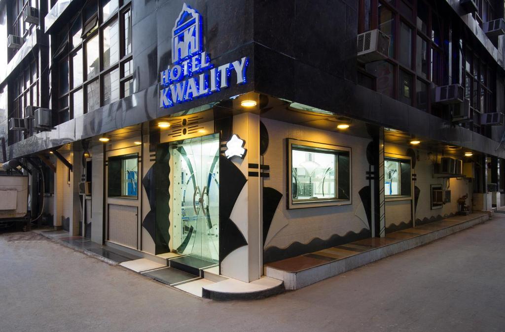 Hotel Kwality New Delhi Buitenkant foto