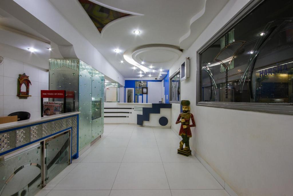 Hotel Kwality New Delhi Buitenkant foto